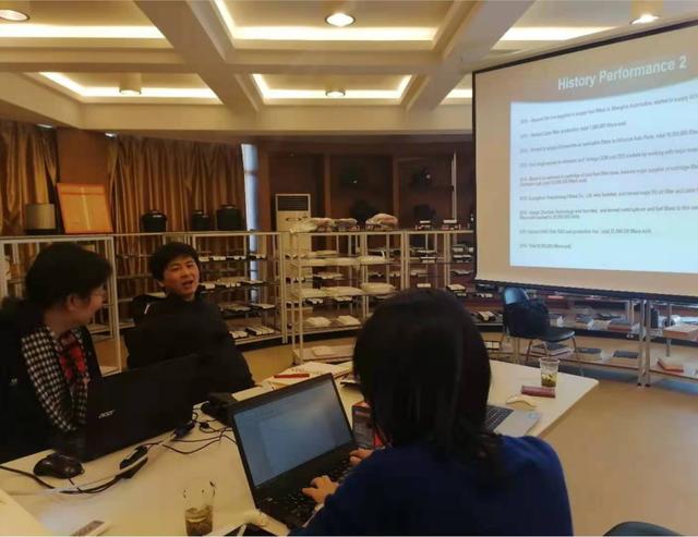 全球汽贸网携手北美大买家深入考察上海滤清器工厂，共谋售后市场新机遇